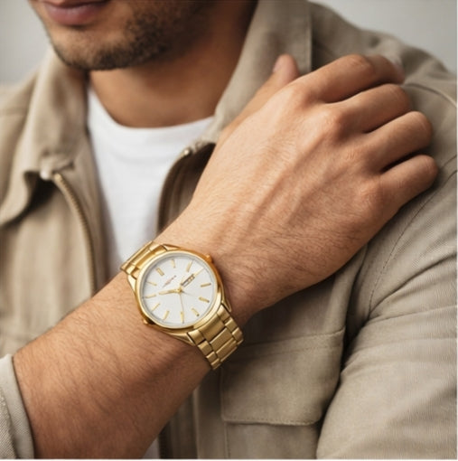 Luxury Gold Stainless Steel Men’s Watch with Day & Date Display